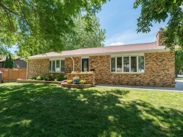 428 Swift St, Saint Peter, MN 56082