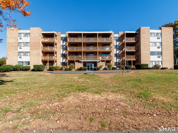 153 Bull Hill Lane #S9, West Haven, CT 06516