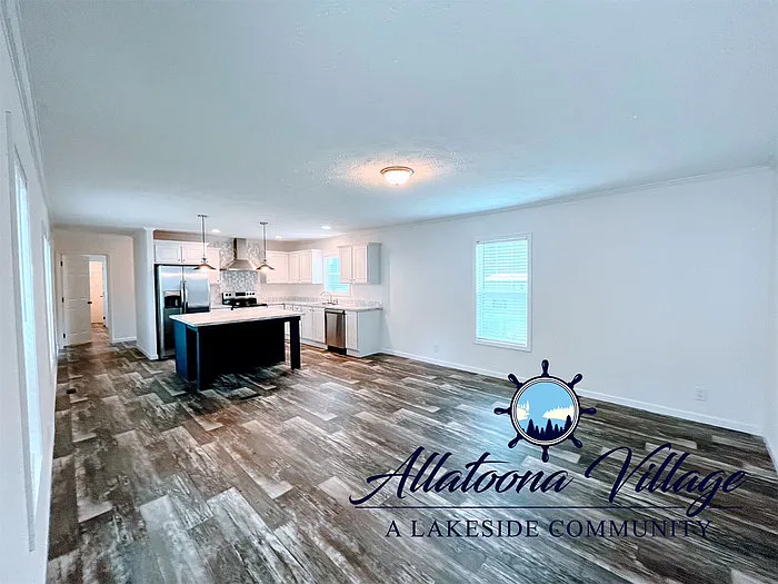 4695 Cox St SE — Photo 4