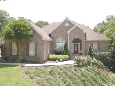 197 E Castle View Dr, Braselton, GA, 30517