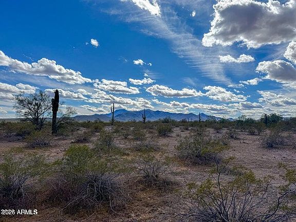 4th image of 0 E Almendra Rd Lot E 1.67 Acres -- #-