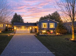 229 Thornton Ave, Essa, ON L0L2N0