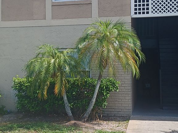 4th image of 2401 Barley Club Dr APT 2
