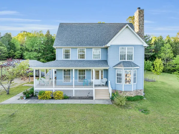 1428 Saint Paul Rd, Charlotte, TN 37036