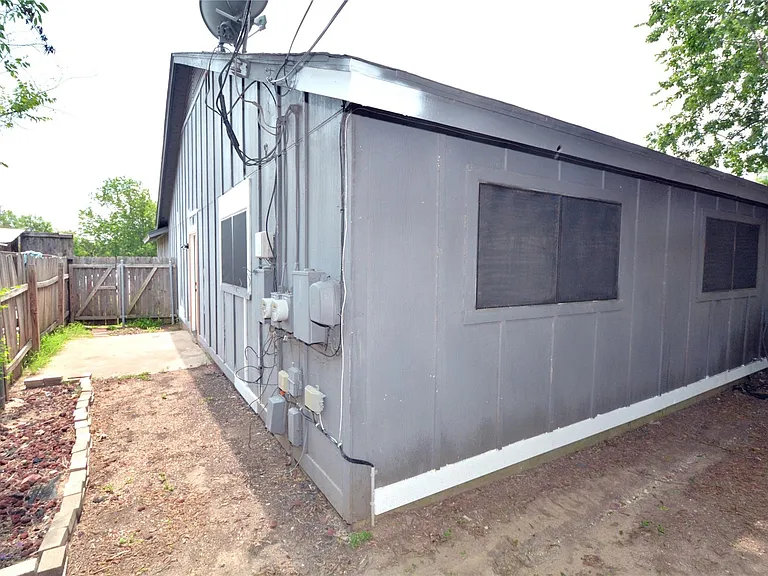 11314 Walnut Ridge Dr #B — Photo 19