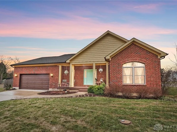 410 Spring Glen Dr, Yellow Springs, OH 45387