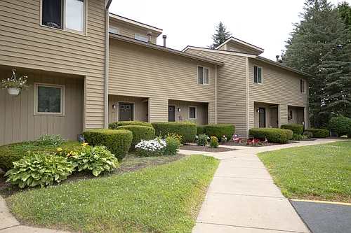 39 4th Ave Photo 1