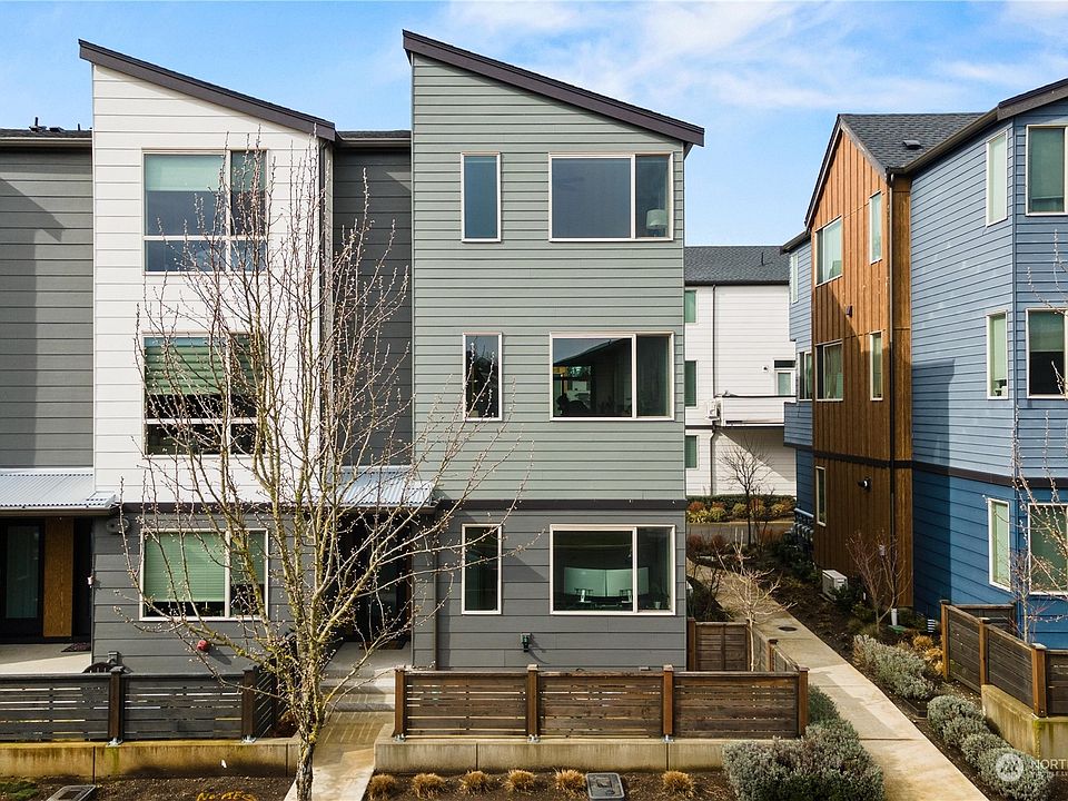 1st image of 32715 Madrona Avenue SE