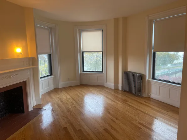 499 Beacon St, Boston, MA
