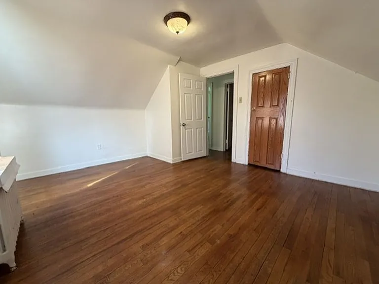 222 Wainwright Ave — Photo 21