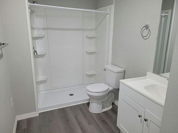 4th image of 12840 Seminole Blvd #22A