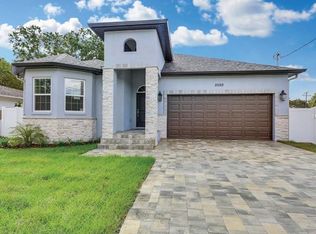 2520 W Douglas St, Tampa, FL 33607