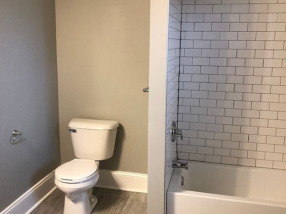 5th image of 1169 7th St W #1