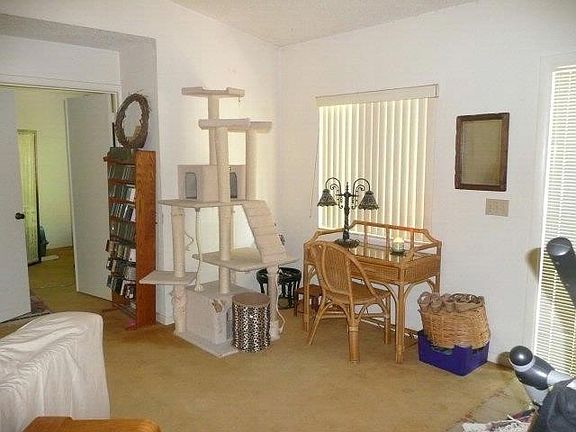 2nd image of 13 Blakeshire Pl