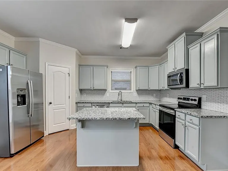 522 Suwanee Oaks Dr — Photo 22
