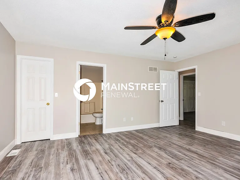 Main Bedroom