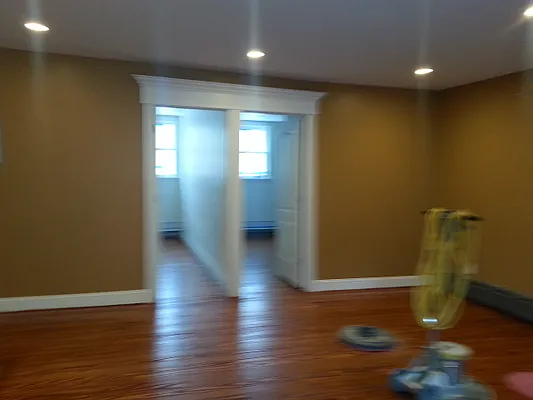 Rented by MCR Realty | media 19