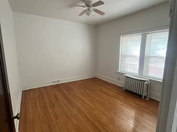 Stratford Apartments, 2440 Overlook Rd #19, Cleveland, OH 44106