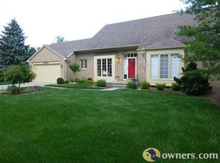 48655 Harvest Dr, Plymouth, MI 48170
