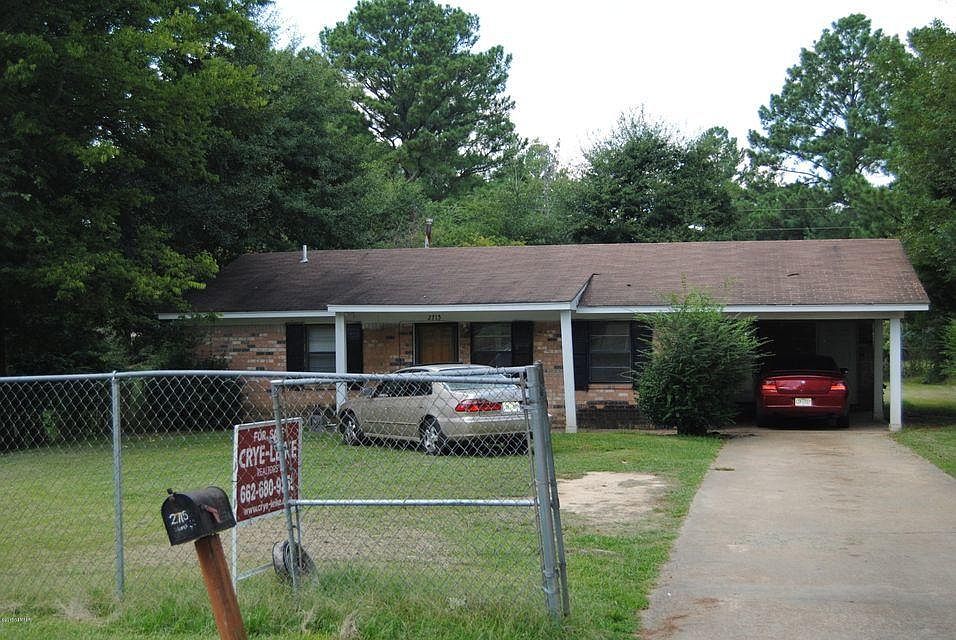 2nd image of 2715 Edwards St