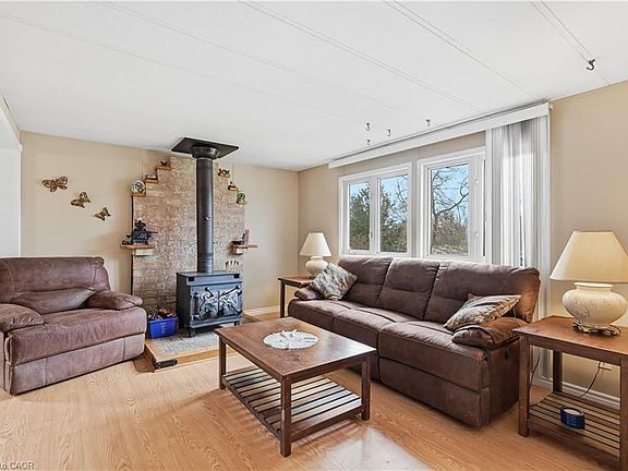 5th image of 1294 8th Concession Rd #131