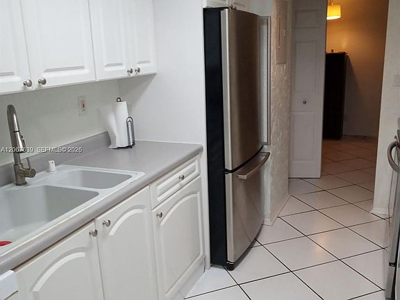 5th image of 2700 Riverside Dr APT 108B