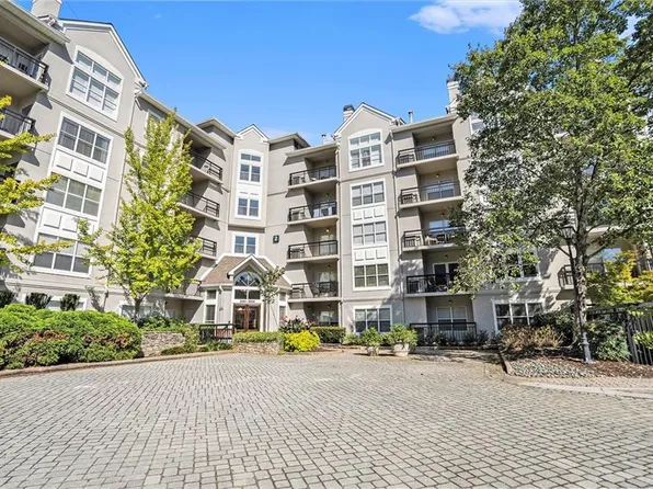 2306 River Green Dr NW, Atlanta, GA 30327
