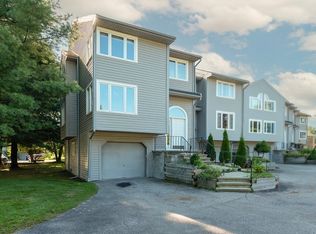 312 Erin Rd #312, Stoughton, MA 02072