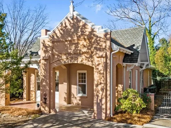 442 S Mendenhall St, Greensboro, NC 27403