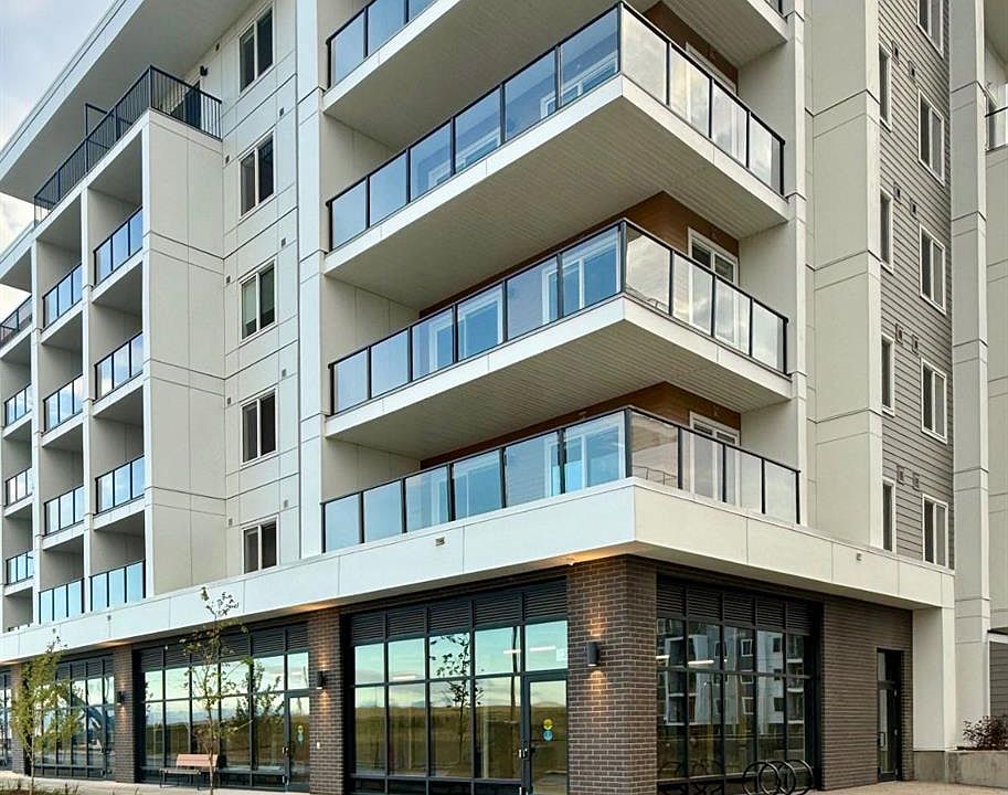1st image of 150 SW Carrington Gate NW #3204