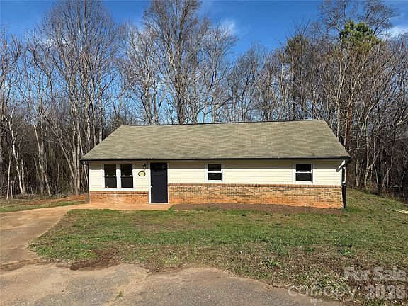 2nd image of 142 Winchester Dr