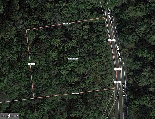2nd image of 21 Gardner Ave