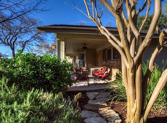 2nd image of 5702 Shoal Creek Blvd