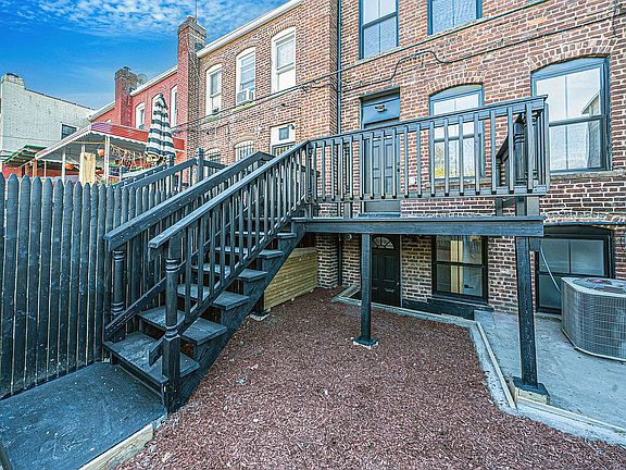 5th image of 1139 Brooklyn Ave #1