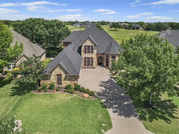 853 Thomas Crossing Dr, Burleson, TX 76028