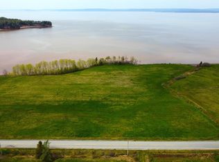 1 Highway 215 #17, Tennecape, NS B0N2R0