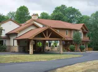 8765 Stahley Rd, East Amherst, NY 14051