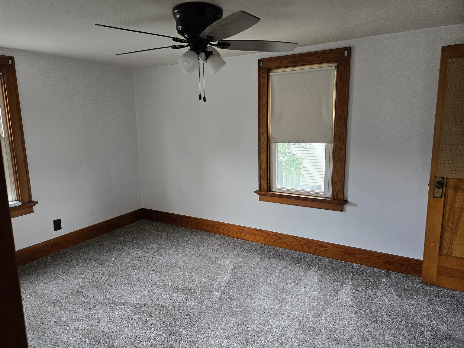 3 bed, 1.5 bath, 1500 sqft, $1,700 — Photo 4