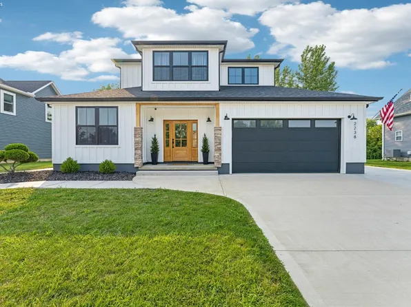 2238 S Harbor Bay Dr, Lakeside Marblehead, OH 43440