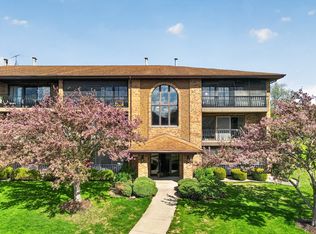 11111 Heritage Dr APT 3A, Palos Hills, IL 60465