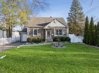 2436 Mountain Ave, Scotch Plains, NJ 07076