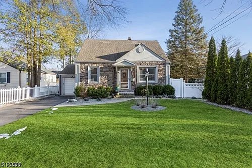 2436 Mountain Ave Photo 1