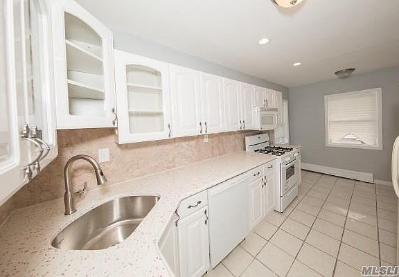 2nd image of 25815 86th Ave