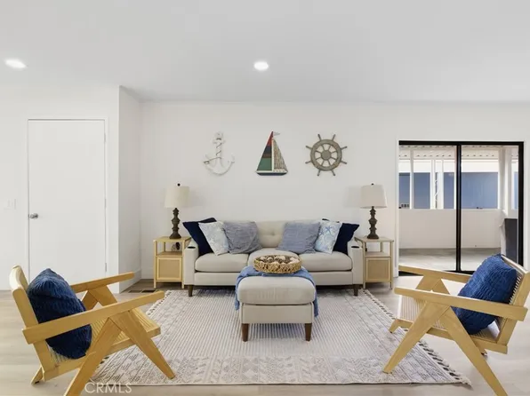 300 N Rampart St Trlr 152, Orange, CA 92868