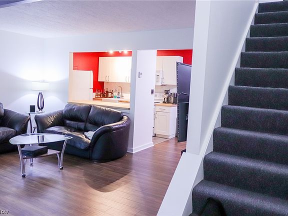 4th image of 1597 Cedarwood Dr #17-D
