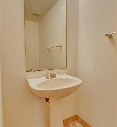 3rd image of 1001 Coastal Bay Blvd