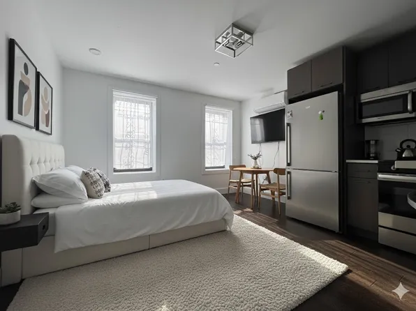 807 Quincy Street image 1 of 8