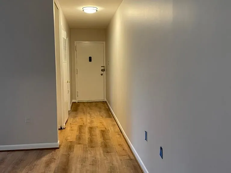 10649 Weymouth St #2 — Photo 18
