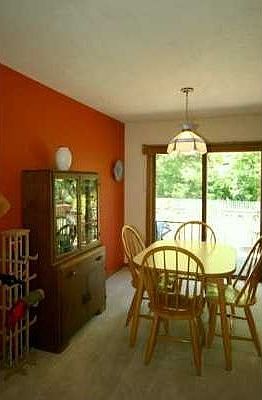4th image of 3156 Biber St