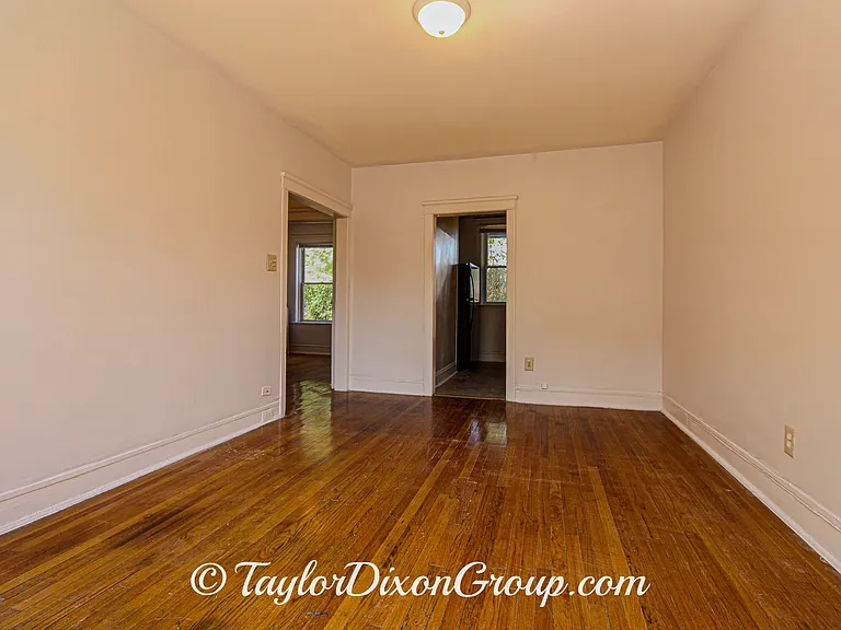 514 E 70th St #3 — Photo 15